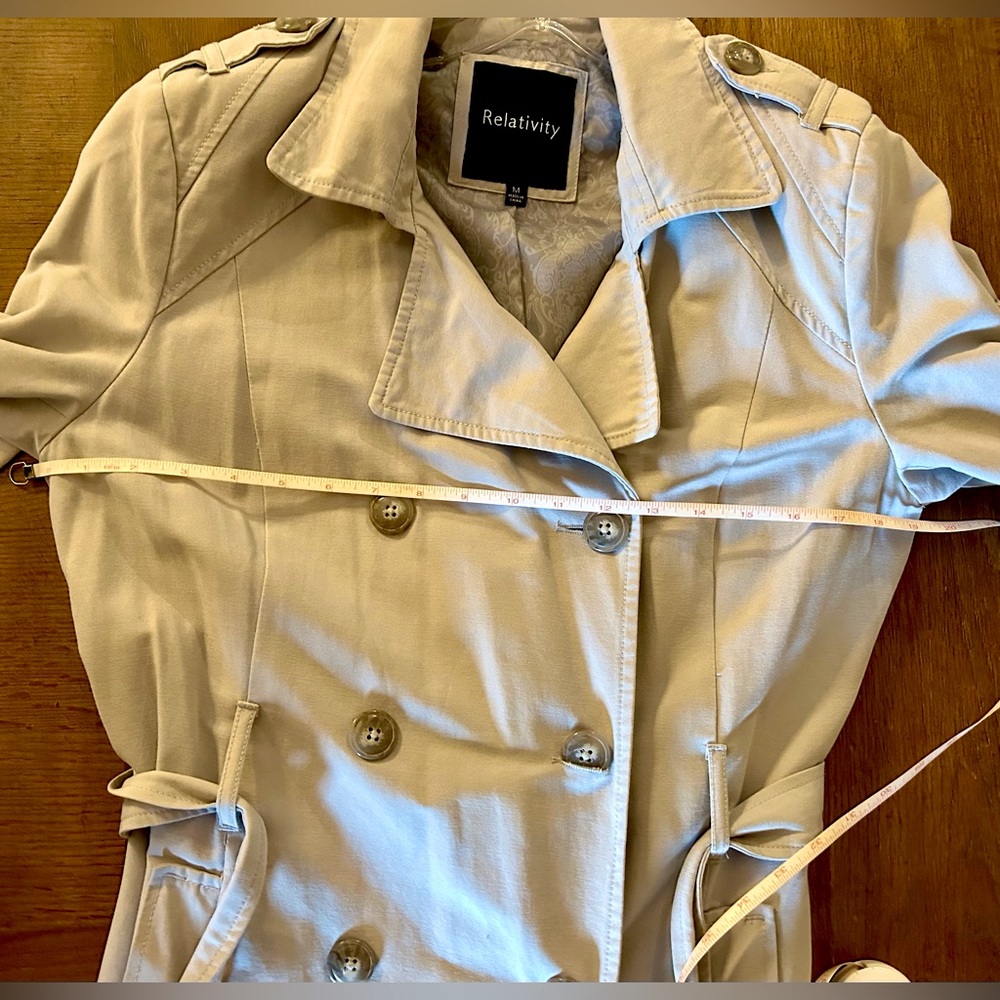 Trench Coat with Belt. Spring/Fall. - Picture 4 of 4